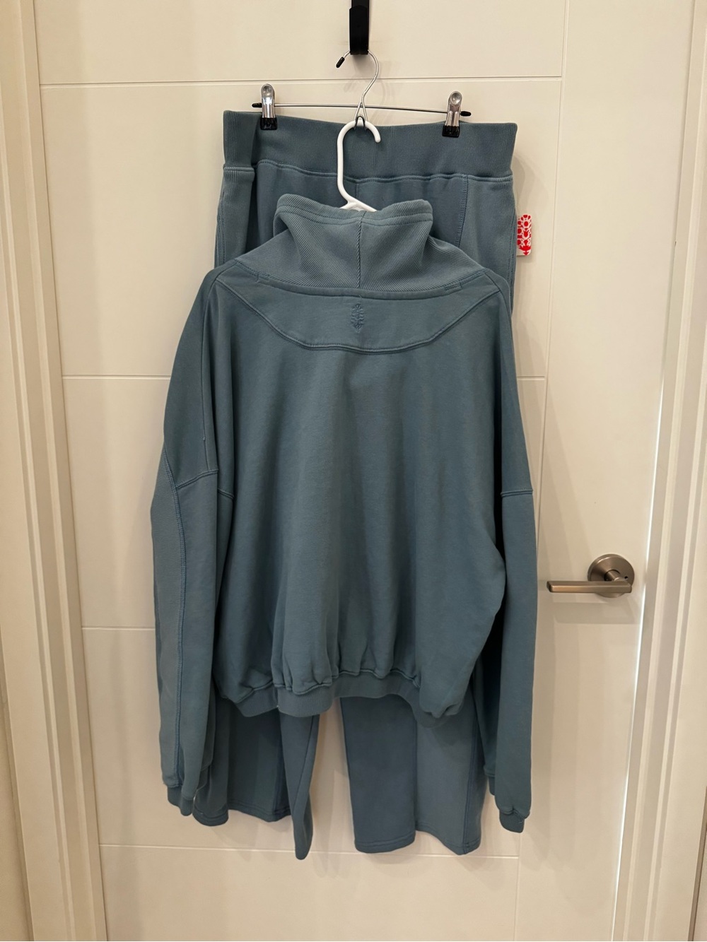 Free People Movement Set - Picture 3 of 6